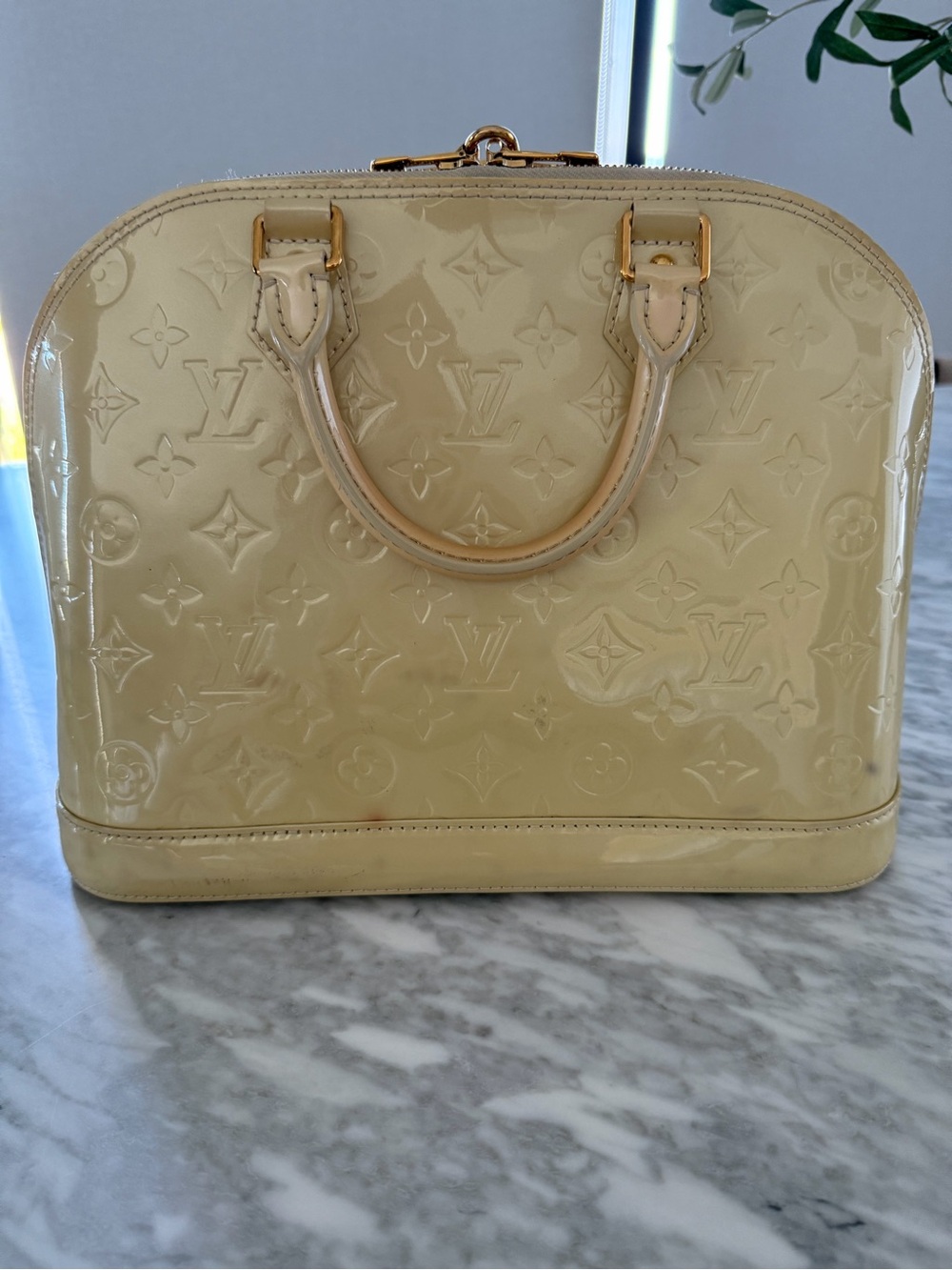 Louis Vuitton Alma Monogram Vernis Ivory Cream Patent Leather